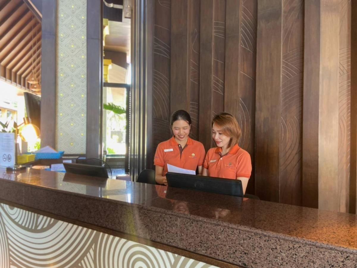 Garden Cliff Resort And Spa Pattaya Exteriér fotografie