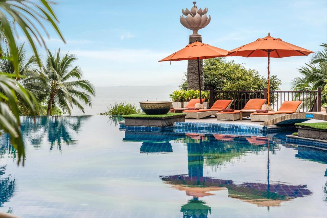 Garden Cliff Resort And Spa Pattaya Exteriér fotografie
